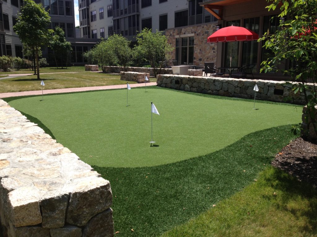 PatioPuttingGreen22 North Carolina Synthetic Putting Greens East