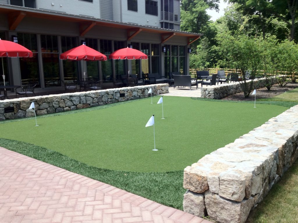Patio-Putting-Green-39 | North Carolina Synthetic Putting Greens - East